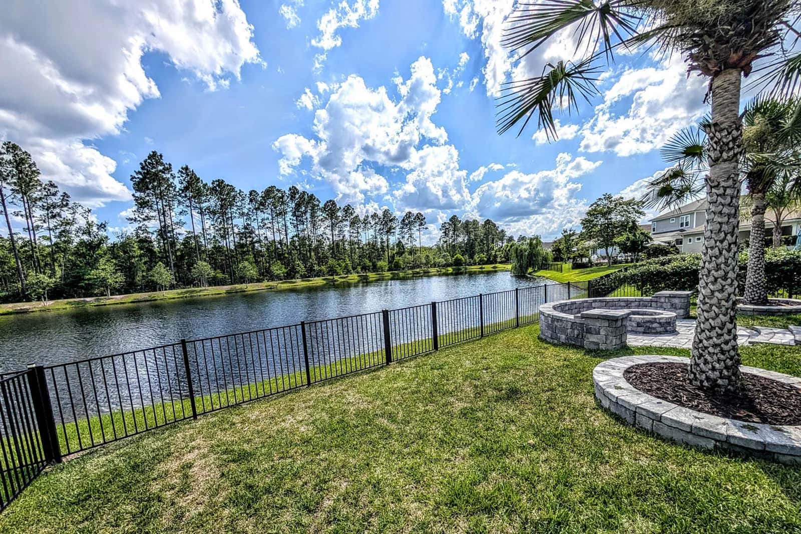 Florida Aluminum 2 Rail Fence Backyard On Lake