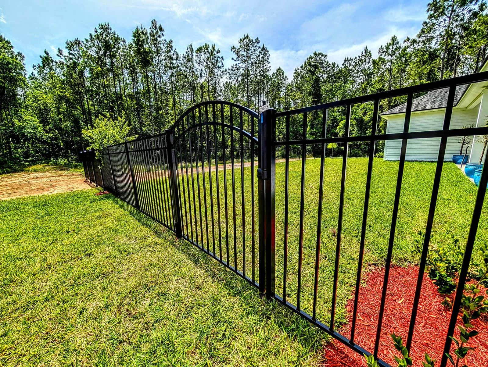 Florida Arched 3 Rail Aluminum Gate