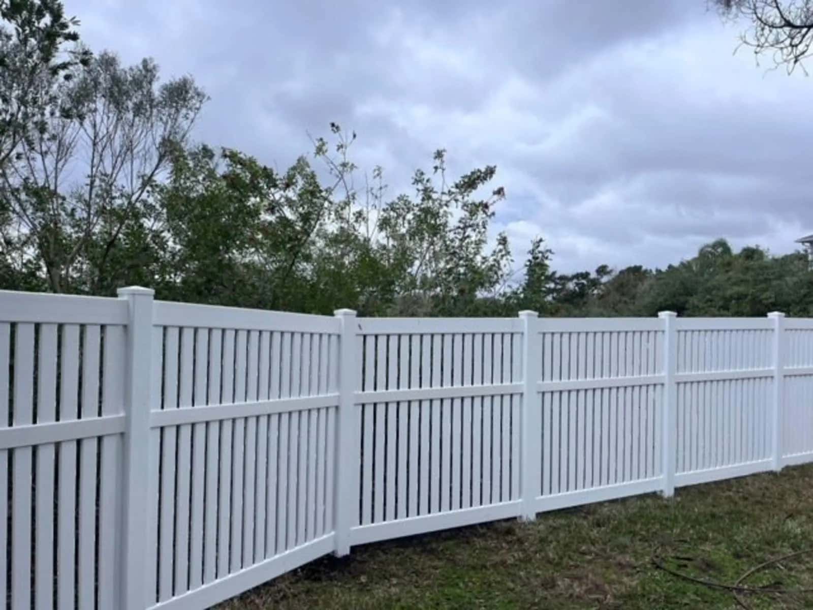 Florida White Semi Privacy Vinyl Fence