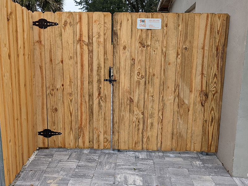 Palm Valley Florida Professional Fence Installation